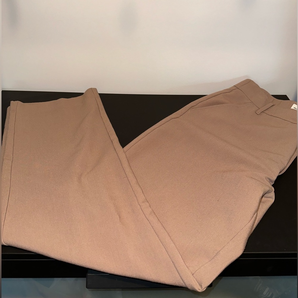 Abercrombie & Fitch tan Sloan trousers